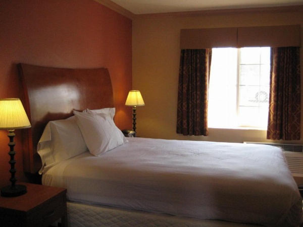 Americas Best Value Inn - Porterville image 14